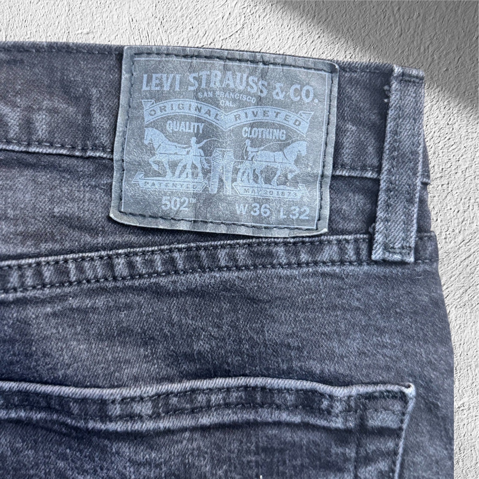 Levi's Strauss 502 Black Jeans Men W36xL32