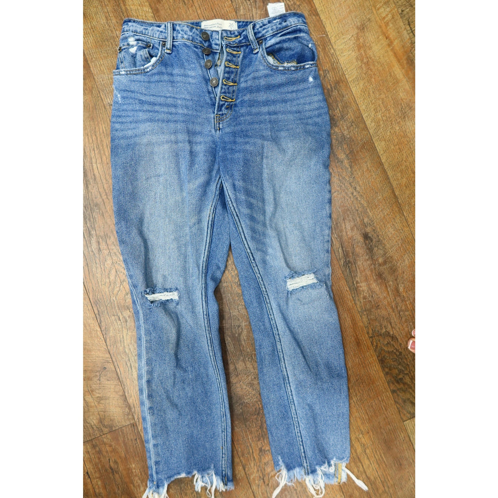 Abercrombie Mom Fitted Jeans 26/2R
