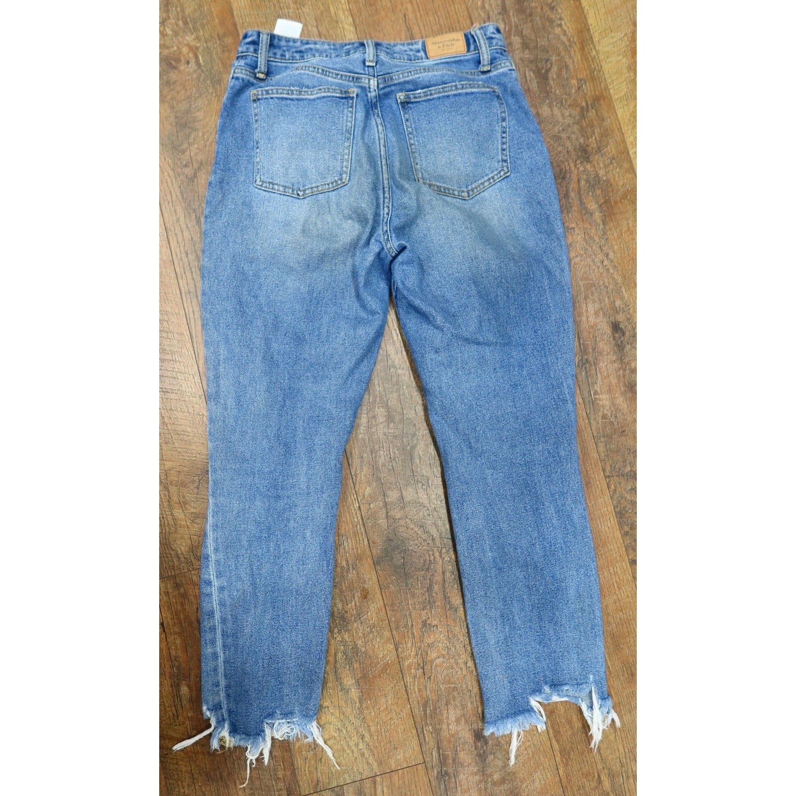 Abercrombie Mom Fitted Jeans 26/2R